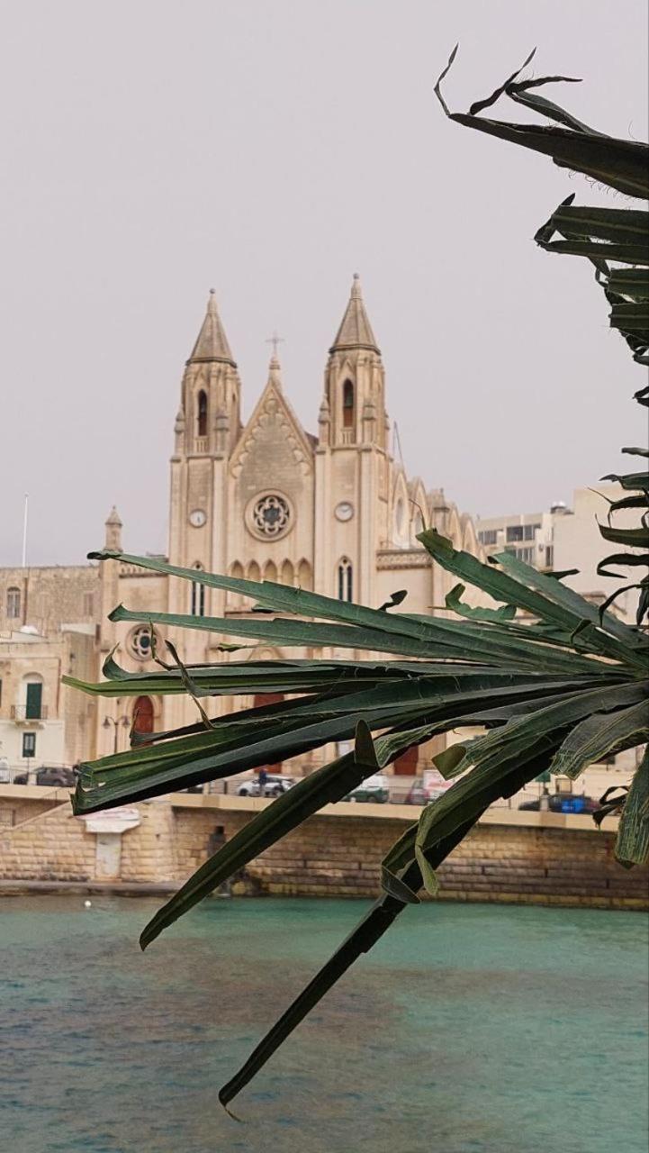 Malta Crown Guesthouse Saint Julian's Eksteriør billede