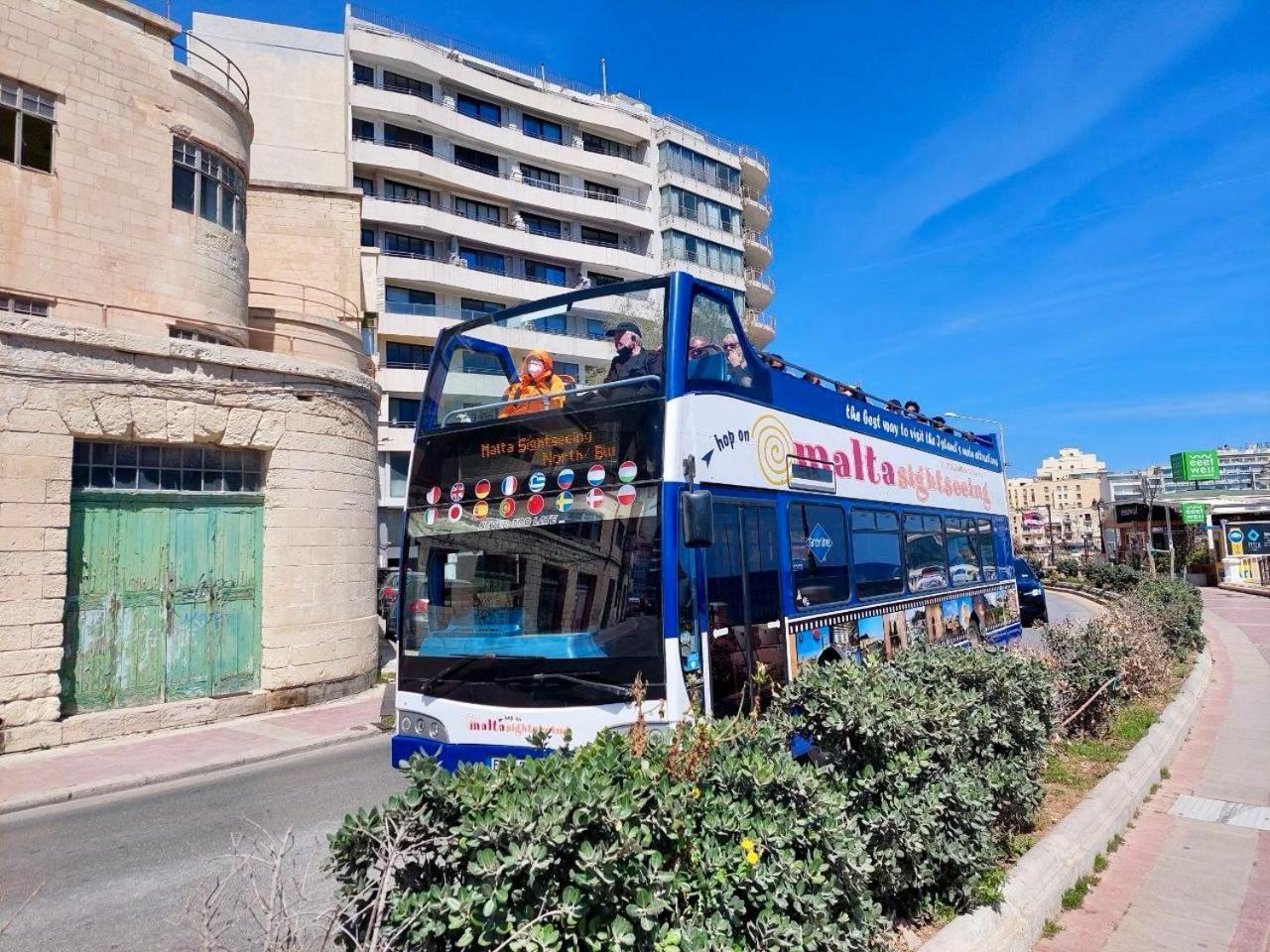 Malta Crown Guesthouse Saint Julian's Eksteriør billede